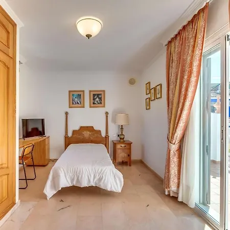 Angeles Ferienhaus *